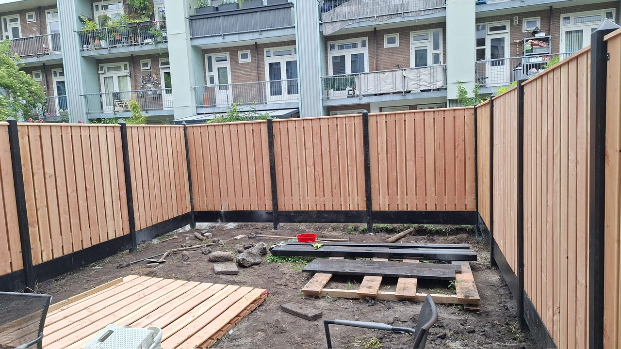Houten hekwerk in Amsterdam – overzicht van het geplaatste hekwerk