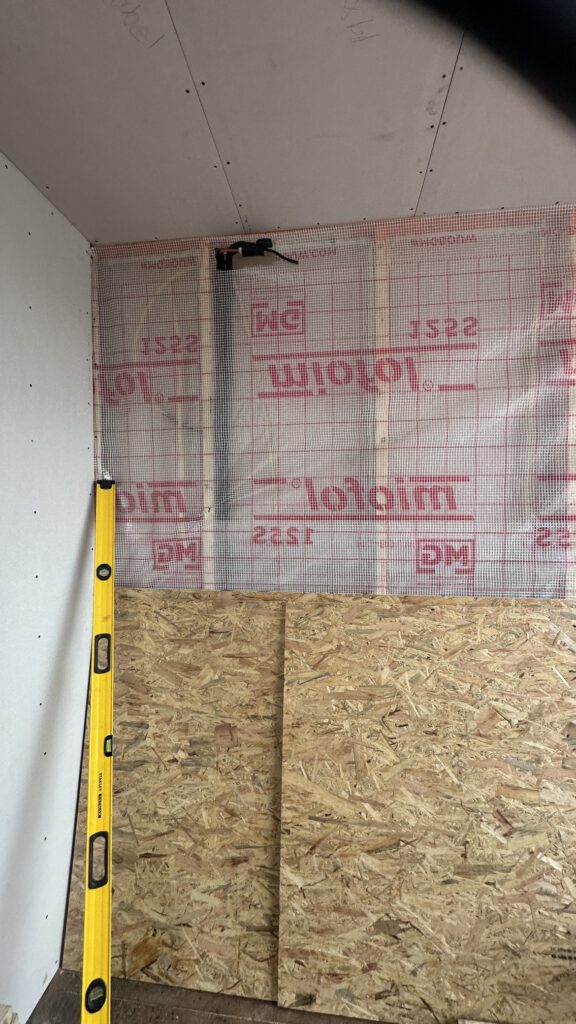 Binnenwand tijdens de opbouw – Govert Flinckstraat, Amsterdam