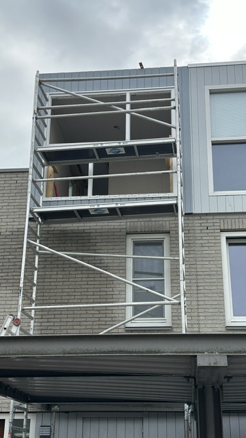Dakopbouw Amsterdam-Osdorp – werkzaamheden en kozijnmontage, foto 2