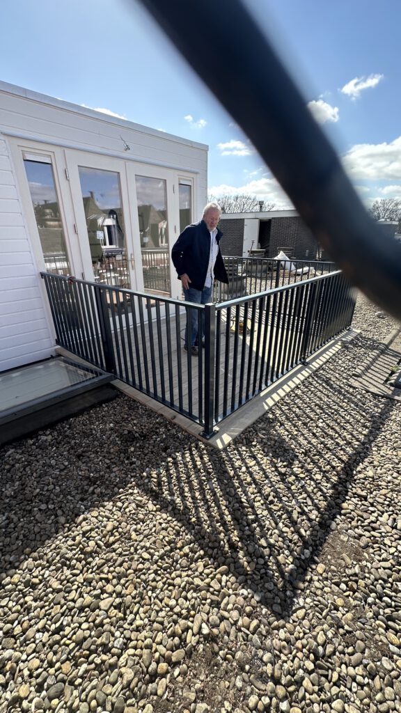 Werkzaamheden bij het dakterras – Govert Flinckstraat, Amsterdam